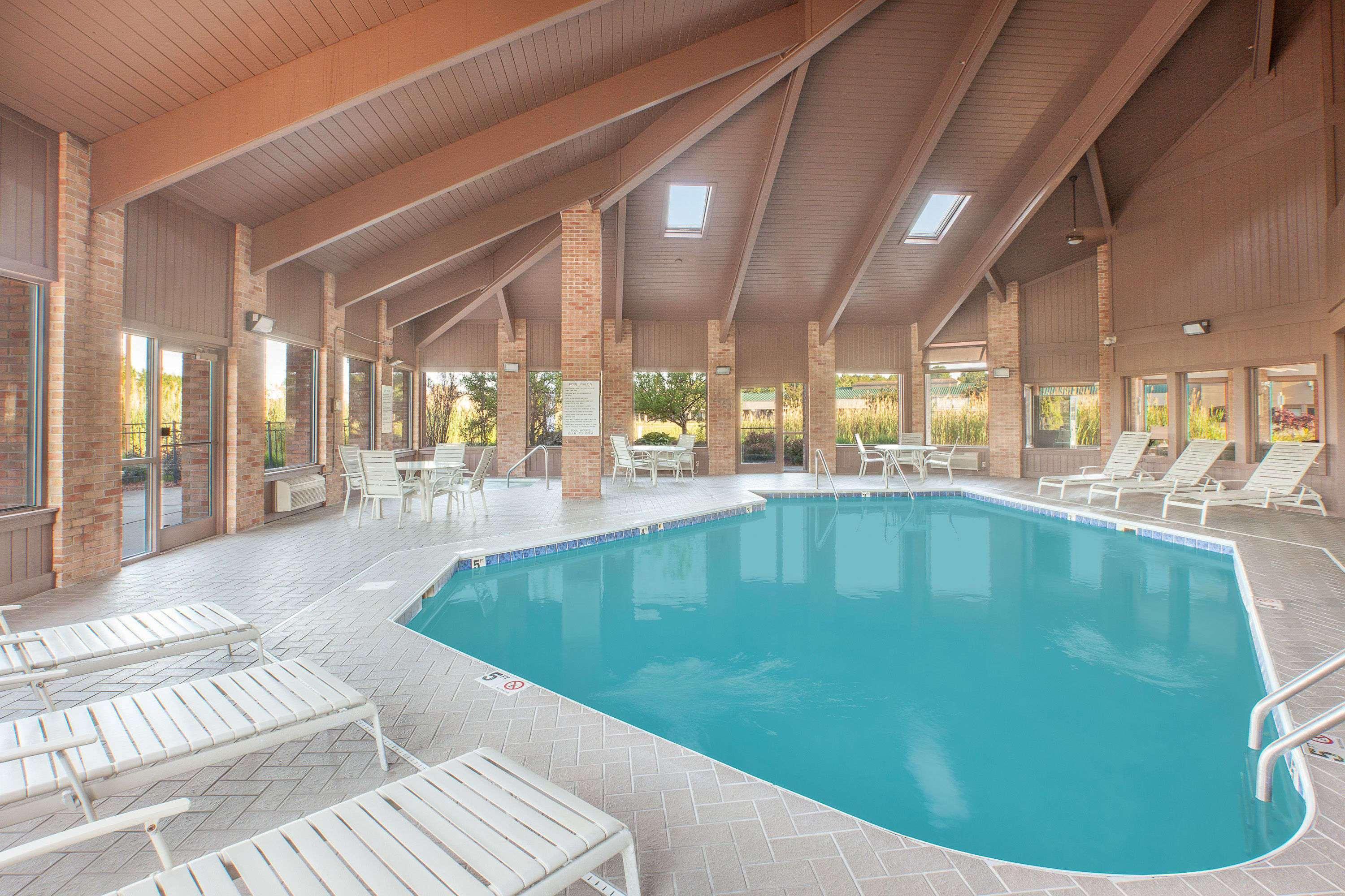 Baymont By Wyndham Port Huron Εξωτερικό φωτογραφία