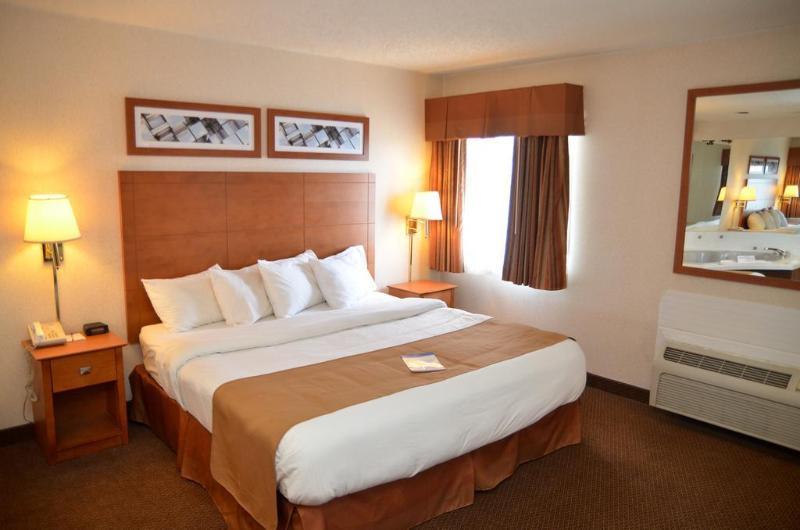 Baymont By Wyndham Port Huron Εξωτερικό φωτογραφία
