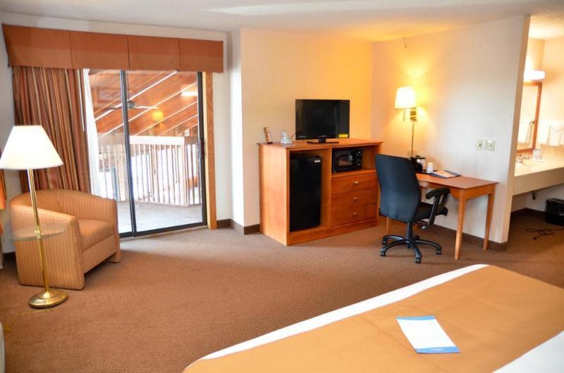 Baymont By Wyndham Port Huron Εξωτερικό φωτογραφία